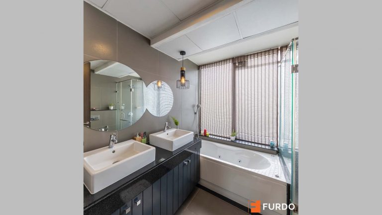 luxurious bathroom interior design